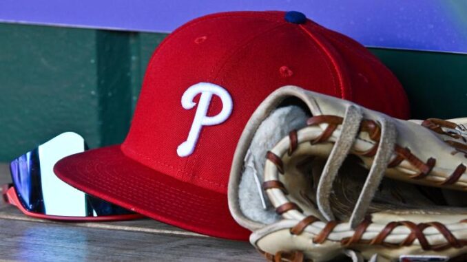 Phillies hat_0 (1)