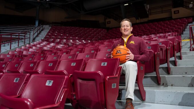Courtesy_of_University_of_Minnesota_Athletics_Medved_Niko_0155-1200x798