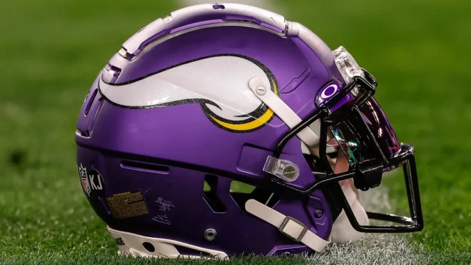 minnesota-vikings-helmet_horiz